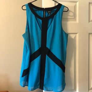 Blue & black sleeveless blouse XL